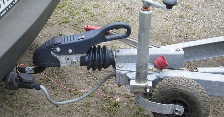 Best Practices for Safe Towing | Custer Products rv 7 way trailer wiring diagram 